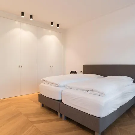 Апартаменты Vondelpark Luxury *
